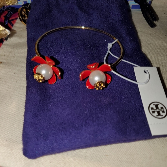 Tory Burch Bangle💠FINAL PRICE 💠 - Picture 4 of 8